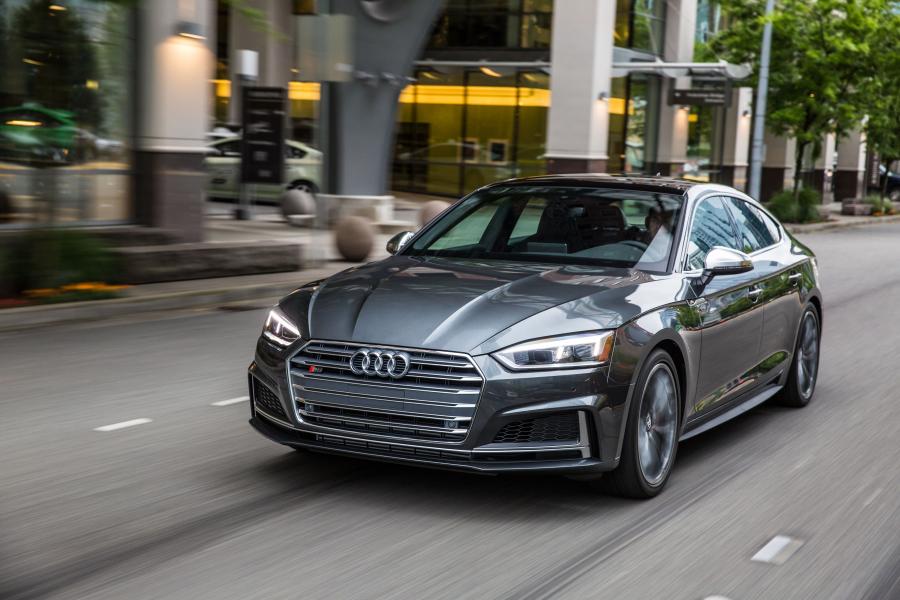  Audi S5 Sportback 2017 года  (NA) (фото 25 из 40)